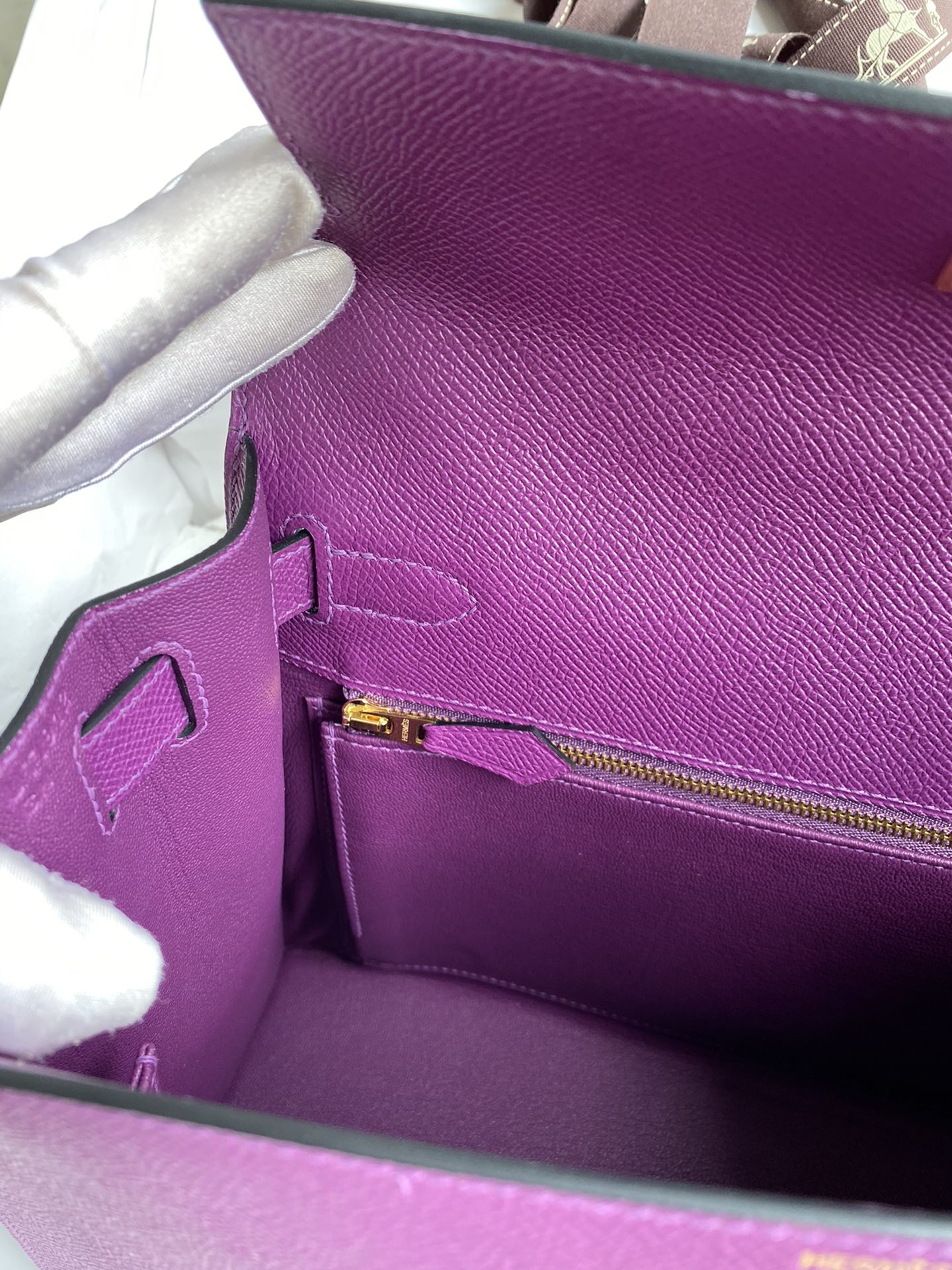 Hermes Kelly 28cm Handbag Shoulder Bag in Purple Epsom Leather